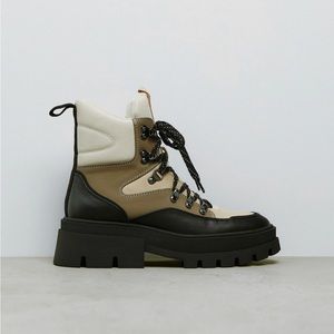 Combo Boots brand new 7.5